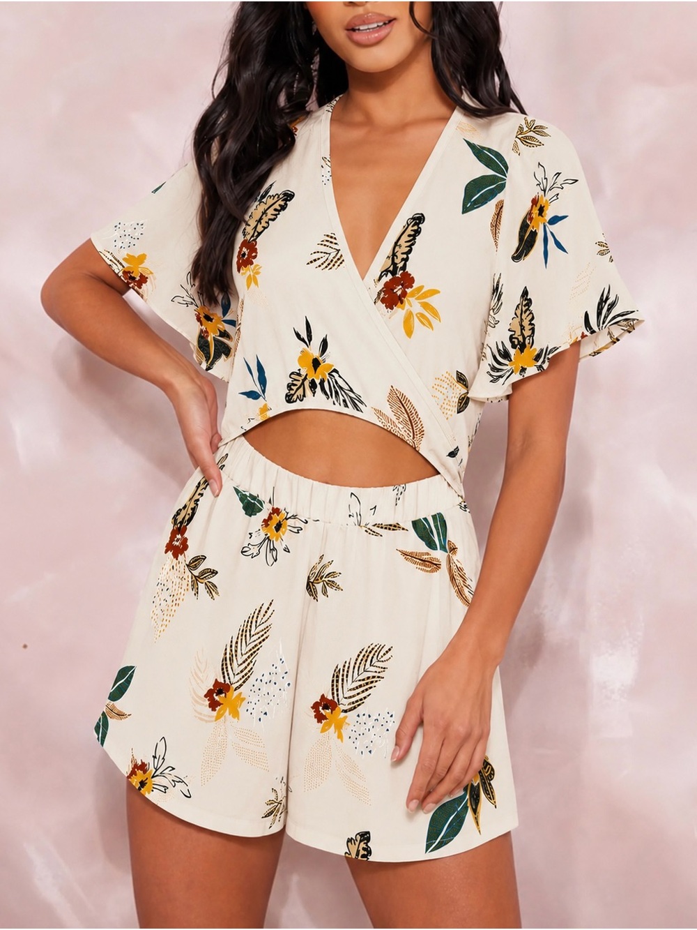 NWT Nasty Gal Collection Playsuit Romper Cream Floral Cut Out Size S/M - Picture 1 of 9